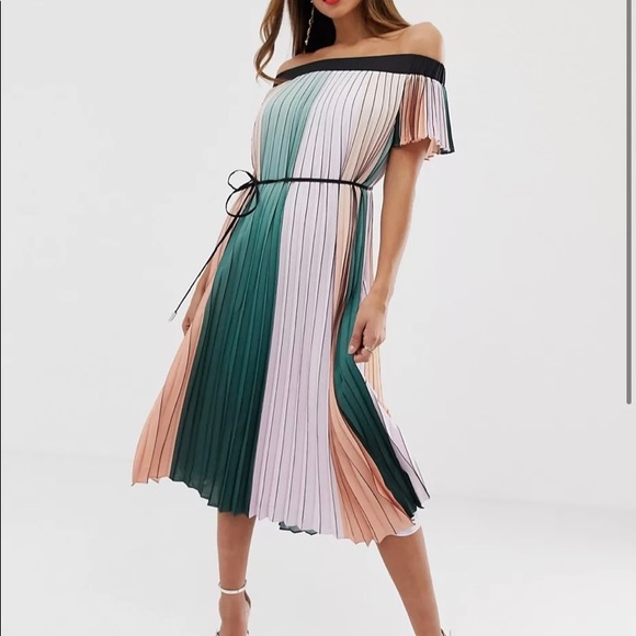 NEW TED BAKER Colourblock Pleated Midi Dress - Picture 1 of 6